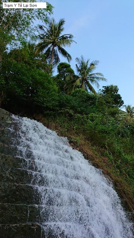 Trạm Y Tế Lại Sơn