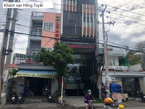 Ngoại thât Khách sạn Hồng Tuyết